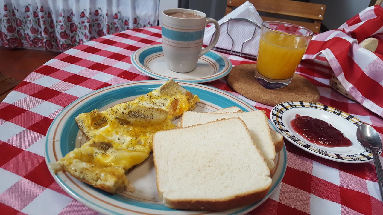 سويسكا Hostal Casa Lantana المظهر الخارجي الصورة